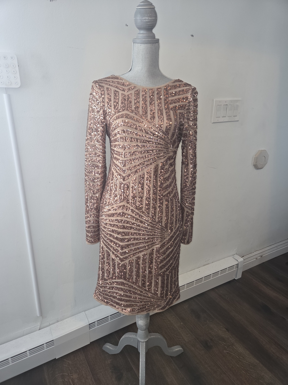 BCBGMaxAzria Rose Gold Sequin Long-Sleeve Bodycon Dress